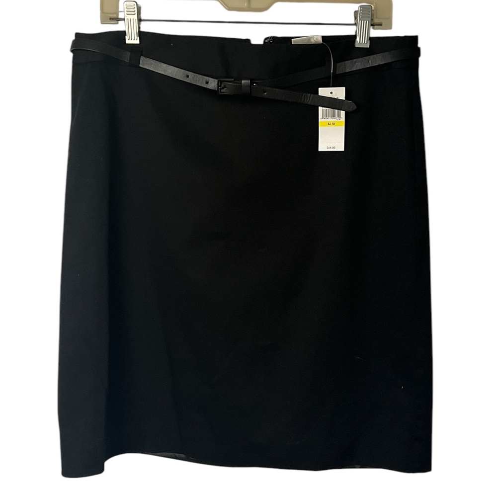Van Heusen Black Straight Above the knee Skirt with Skinny Belt size 10